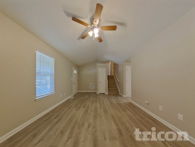 210 Legend Dr in Dallas, GA - Building Photo - Building Photo