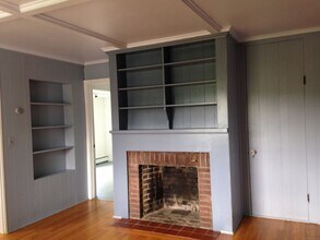123 Bridge St in Groton, CT - Building Photo - Building Photo