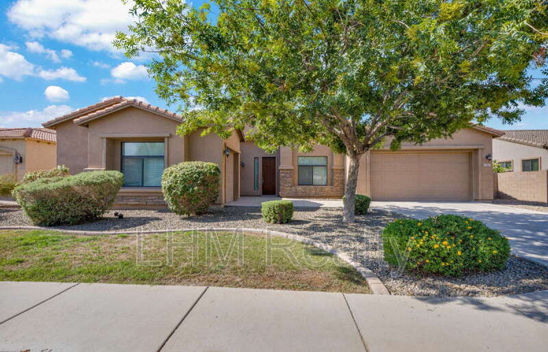 3093 E San Carlos Pl in Chandler, AZ - Building Photo