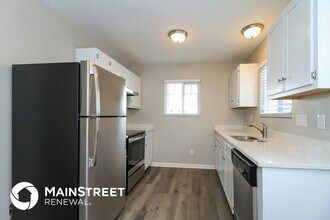 1719 Hertford St in Greensboro, NC - Building Photo - Building Photo