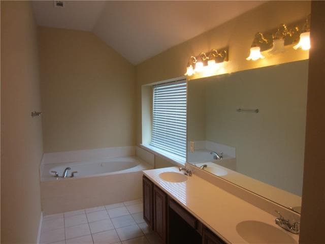 1800 Chester Dr in Plano, TX - Building Photo - Building Photo
