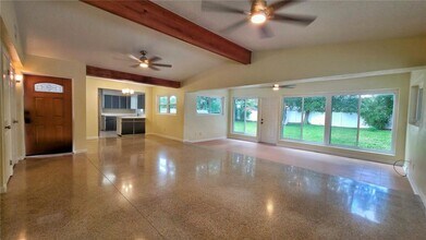 518 Oranole Rd in Maitland, FL - Building Photo - Building Photo