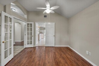 319 Cape Conroe Dr in Montgomery, TX - Building Photo - Building Photo