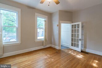 1221 Marlborough St in Philadelphia, PA - Building Photo - Building Photo
