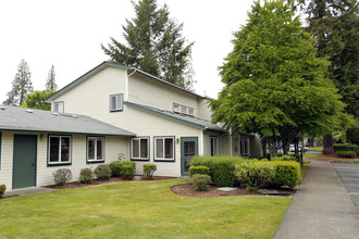 Lacey Park Apartments in Lacey, WA - Building Photo - Building Photo