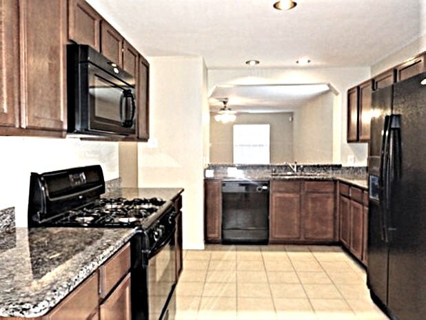 2713 Sandberry Dr in Houston, TX - Building Photo - Building Photo