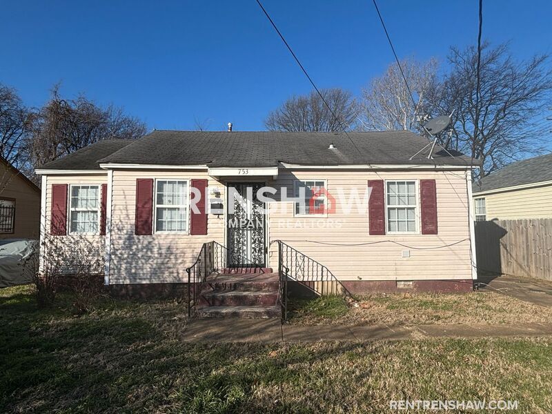 753 Tillman St in Memphis, TN - Building Photo