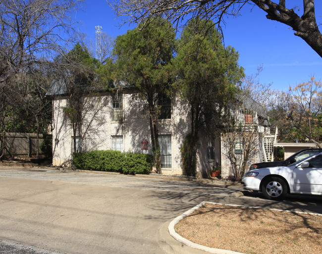 Castle Hill in Austin, TX - Foto de edificio - Building Photo