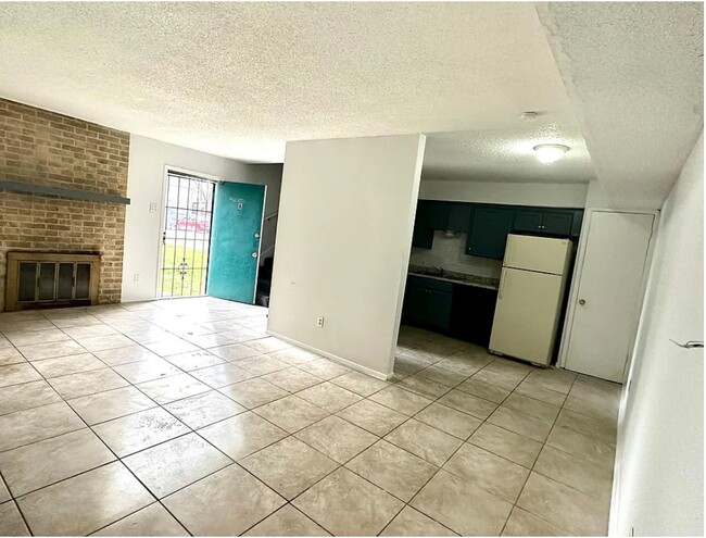2904 Sweeney Ln, Unit D