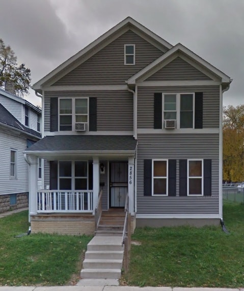 2862 N 21st St in Milwaukee, WI - Building Photo