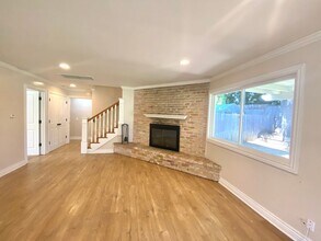 48 San Jano Dr in Goleta, CA - Building Photo - Building Photo