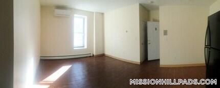 13 Ruggles St in Boston, MA - Building Photo - Building Photo