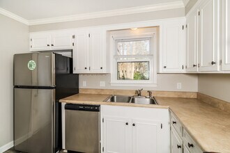 336 London Pride Rd in Irmo, SC - Building Photo - Building Photo
