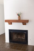 137 Alamos Ave in Clovis, CA - Building Photo - Building Photo