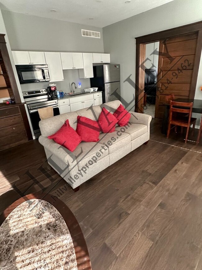 1611 S 7th St in Terre Haute, IN - Building Photo - Building Photo