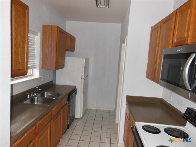 property at 1641 Kuehler Ave