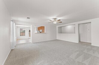 18310 Walden Gate Ln in Cypress, TX - Building Photo - Building Photo