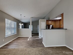 18 Glen Knoll Ct in Columbia, SC - Building Photo - Building Photo