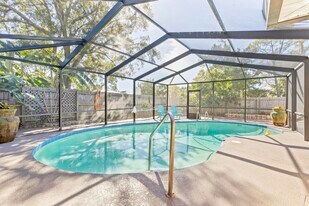 22 Clark Ln in Palm Coast, FL - Building Photo