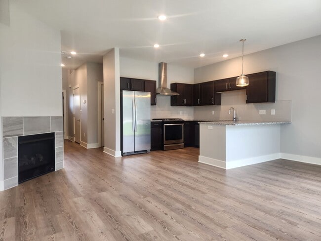 16691 Buckley Dr in Spring Lake, MI - Building Photo - Building Photo