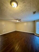 3044 Waldrop Cir in Decatur, GA - Building Photo - Building Photo