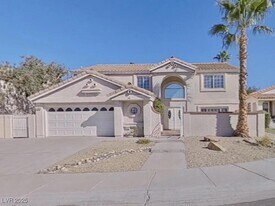 740 Spruce Tree Cir in Henderson, NV - Building Photo