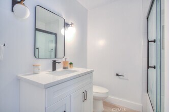 4255 5th St in Los Angeles, CA - Building Photo - Building Photo