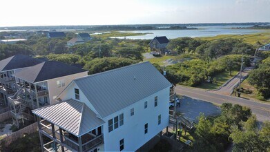 2060 New River Inlet Rd in North Topsail Beach, NC - Building Photo - Building Photo
