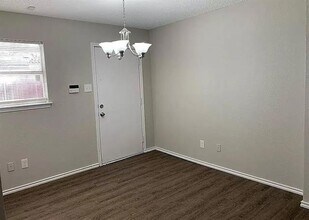 826 Samuels Ave in Fort Worth, TX - Building Photo - Building Photo