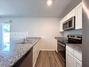 4 Sea Ship Pl in Palm Coast, FL - Building Photo - Building Photo