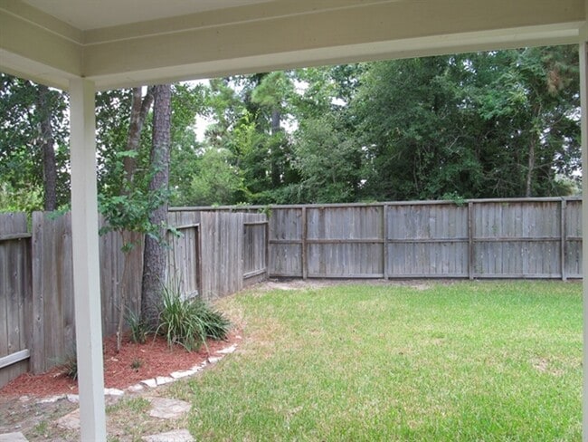 property at 2338 Colonial Springs Ln