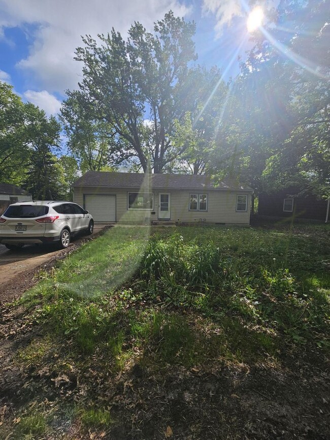 property at 125 N Peck Dr