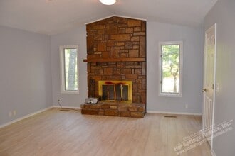 95 Murcia Way in Hot Springs, AR - Building Photo - Building Photo