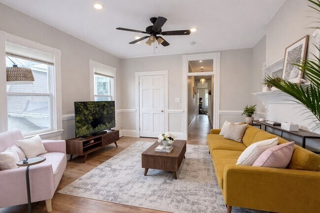 property at 401 Washington St