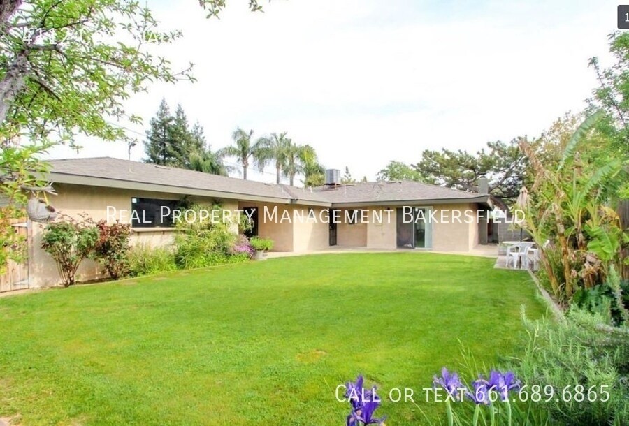 4112 Coronado Ave in Bakersfield, CA - Building Photo