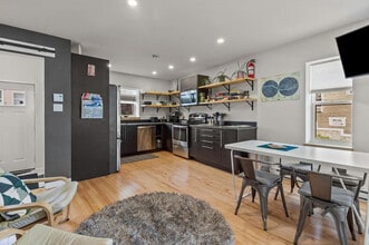 29 Cabot St, Unit SI FL3-ID1438825P in St John's, NL - Building Photo - Building Photo