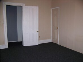 493 Main St in Oneonta, NY - Building Photo - Building Photo