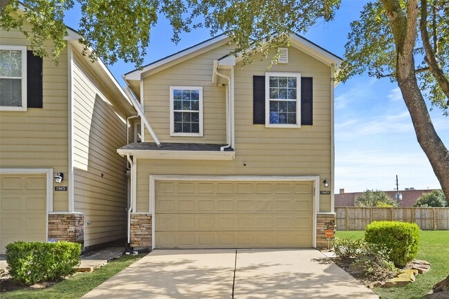 property at 15819 Misty Loch Ln