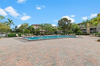 13550 SW 6th Ct in Pembroke Pines, FL - Building Photo - Building Photo