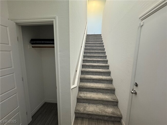 25 Barbara Ln in Las Vegas, NV - Building Photo - Building Photo