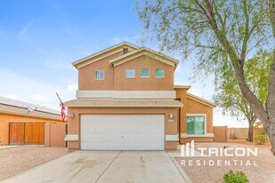 24401 N Lost Dutchman Way in Florence, AZ - Building Photo