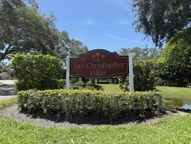 1271 Powderpuff Dr in Dunedin, FL - Foto de edificio - Building Photo
