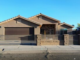 1445 E San Luis Ln in San Luis, AZ - Building Photo