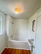 14 W Eby Rd in Leola, PA - Building Photo - Building Photo