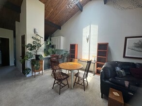 110 Shelter Lagoon Dr in Santa Cruz, CA - Building Photo - Building Photo