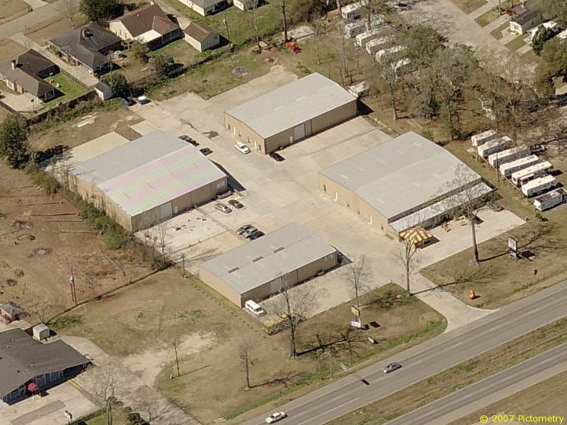 17867 Airline Hwy in Prairieville, LA - Foto de edificio