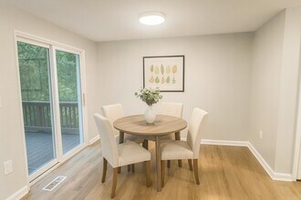 168 Central St in Hudson, NH - Building Photo - Building Photo