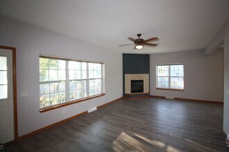 4231 Owl Creek Dr in Madison, WI - Building Photo - Building Photo