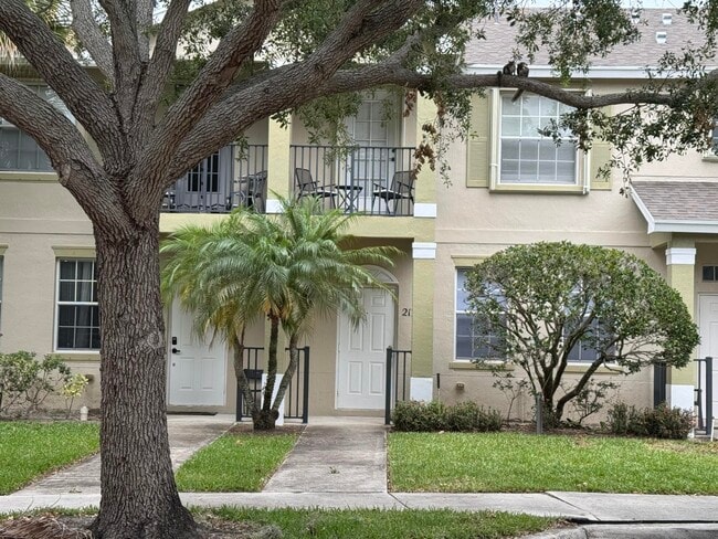property at 2131 SE Destin Dr