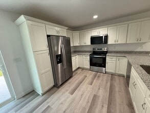 20661 SW Marine Blvd in Dunnellon, FL - Building Photo - Building Photo